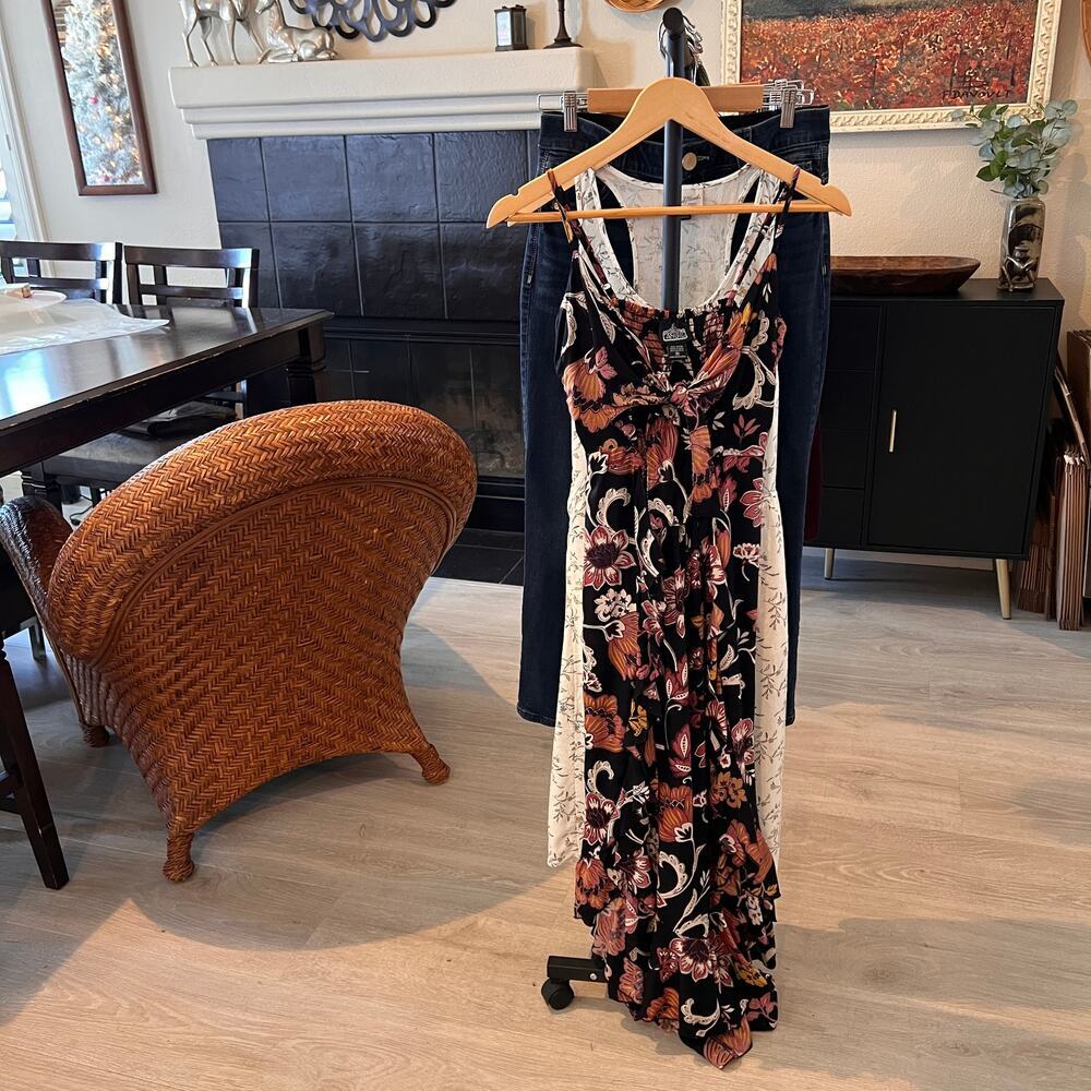 Angie Dress Womens SZ Medium Earth Tones Bishop Dress Paisley Floral Twist Front - Picture 16 of 16